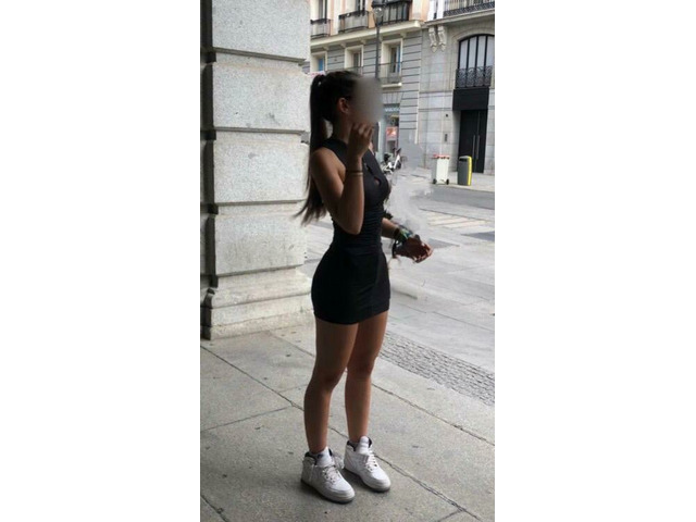 SOY DELGADA DESLUMBRANTE APASIONADA