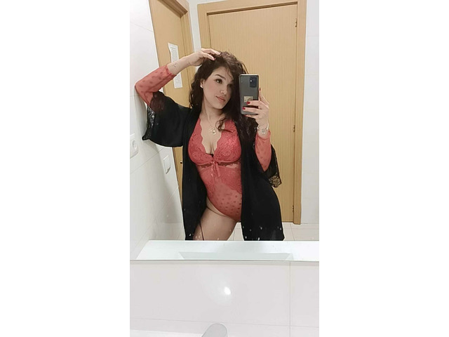 JADE SENSUALIDAD  Y BUENA COMPAÑIA