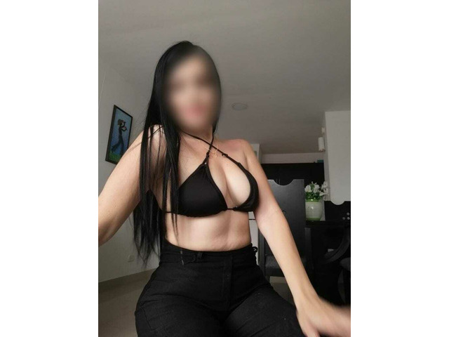 SEÑORITA IDEAL CON CURVAS DE INFARTO