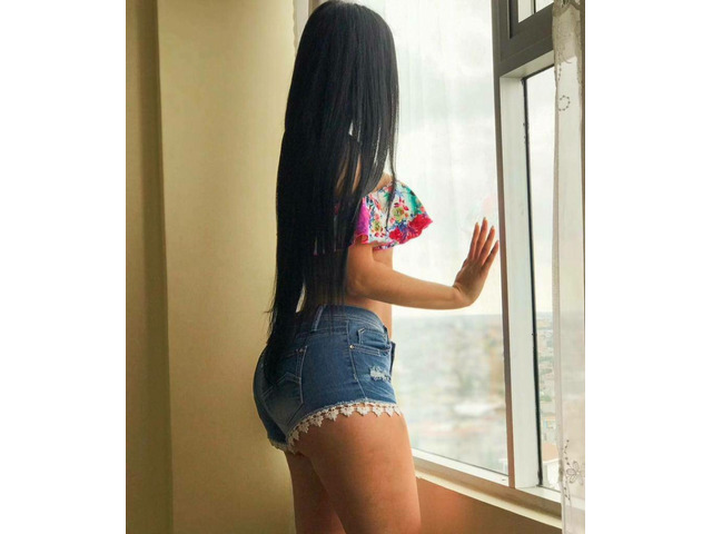 dulce colombiana 22 años.