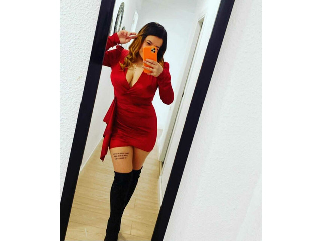 Flaca con ganas de un mañanero