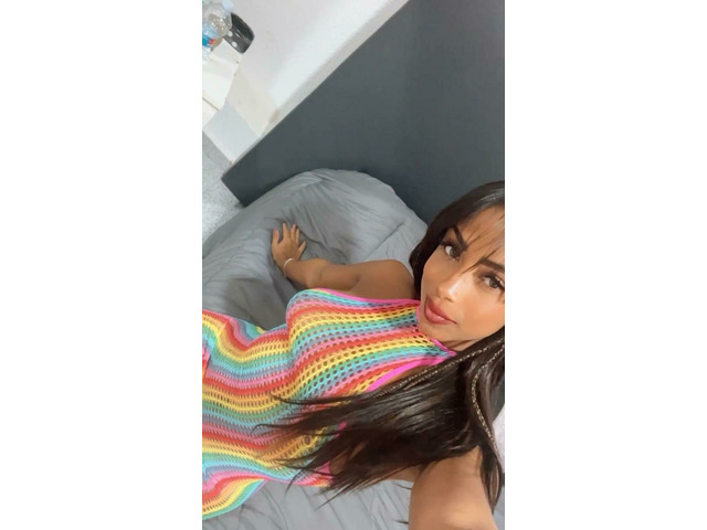 MORENA GUAPA MUY FIESTERA