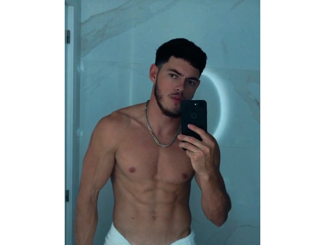 Latino masajista