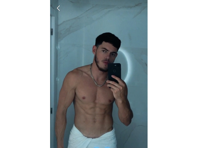 Latino masajista