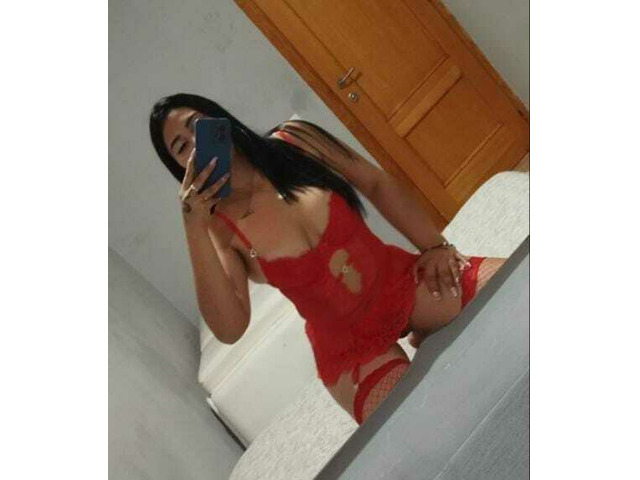 CHICA SEXY DISPUESTA A COMPLACERTE