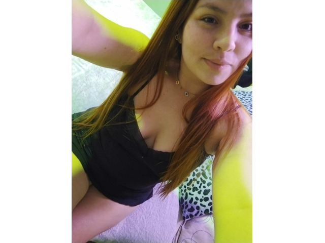 PELIROJA HERMOSA EN ELDA