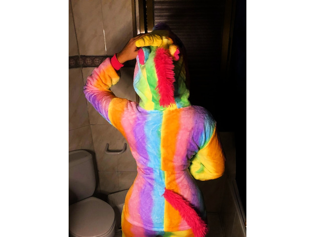 DULCE TENTACIÓN. COLOMBIANA, SOLA