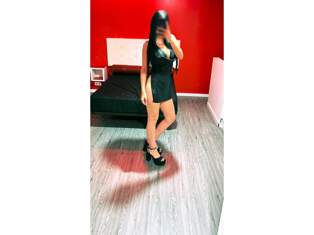 HERMOSA DE PECHOS PERFECTOS