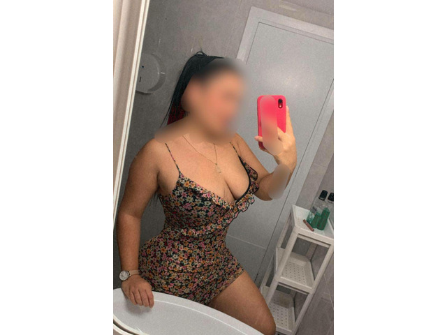 Natalia 23 latina.