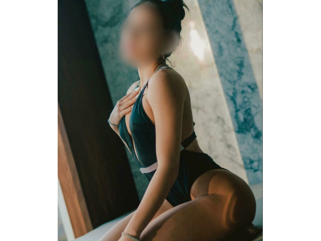 SENSUAL JOVENCITA CALIENTE 24 HORAS