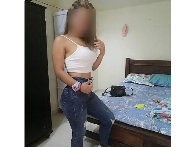 VALERIA COLOMBIANA CUERPO DE ESCANDALO