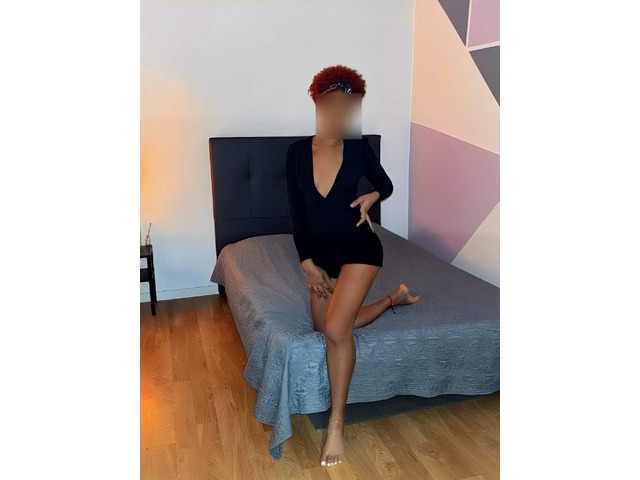 CARLA MORENA ADICTIVA / SALIDAS