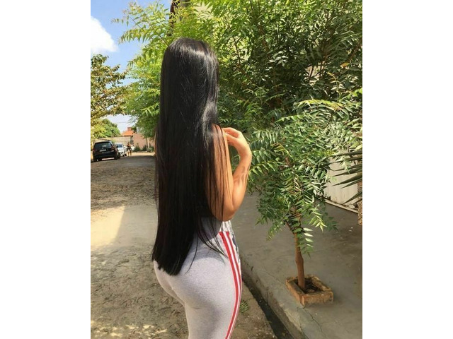 Dulce chica Joven masajista