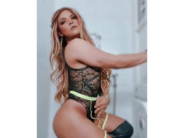 VALERIA, VERSATIL, CALIENTE, PLACENTERA.
