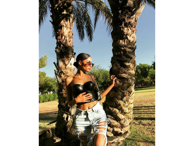 MARIA PRECIOSA JOVECITA DE VUELTA A ESTEPONA