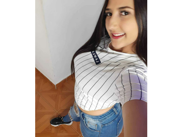 colombiana troza videollamadas y skype