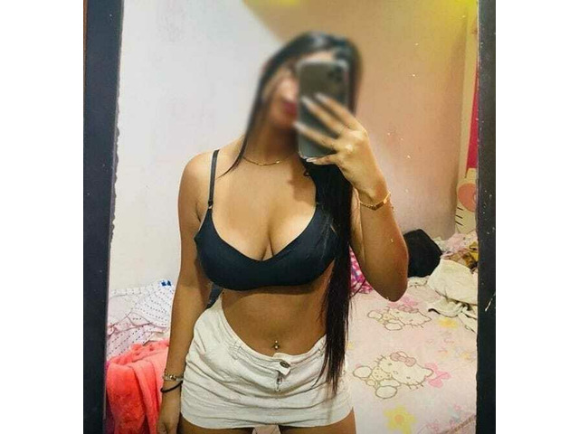 latina con fotos reales en torrevieja