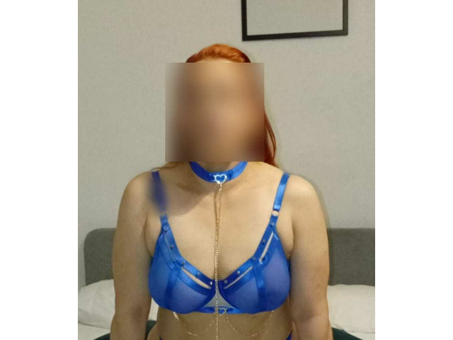 PELI ROJA MUY PUTITA, BARATA