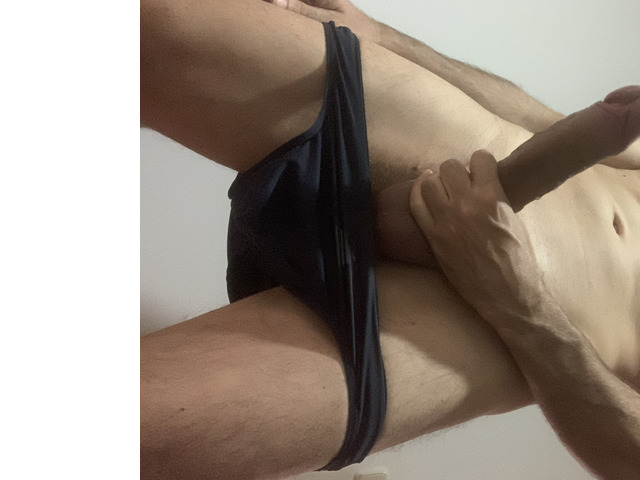 A CHICA CON GANAS DE UNA BUENA XL Y MORBO