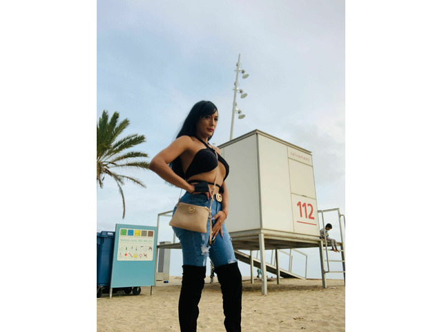 Trans morena brasileña tengo sitio