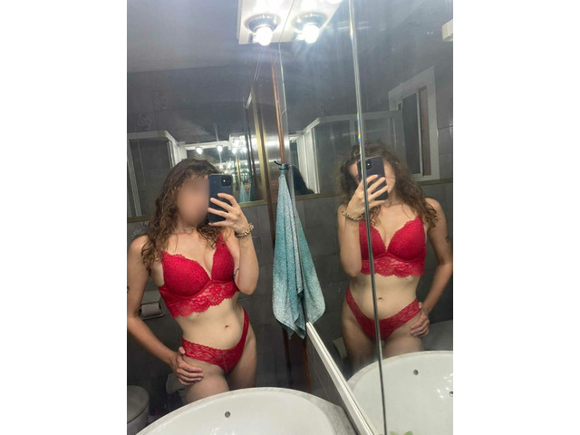 Soy Paula una masajista muy atractiva.