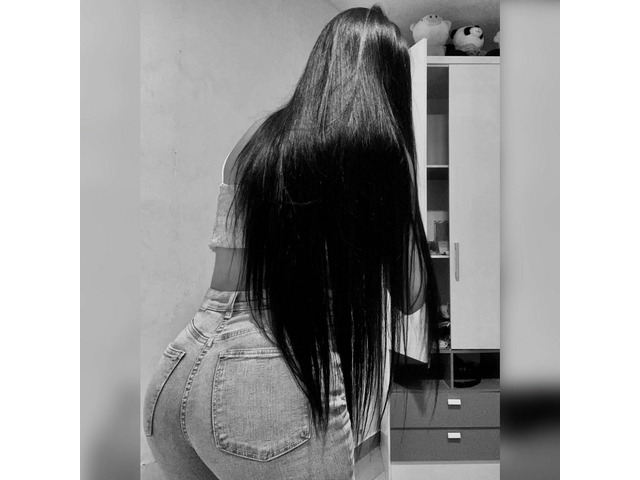 UNA EXCELENTE CHICA DE LUJO