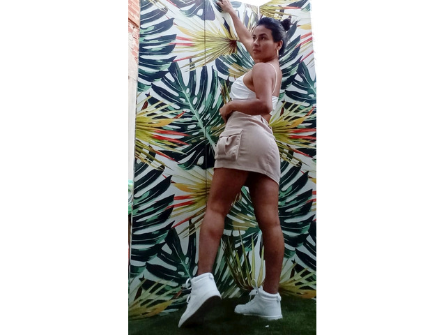 QUIERES PASARLA RICO CONMIGO??. .