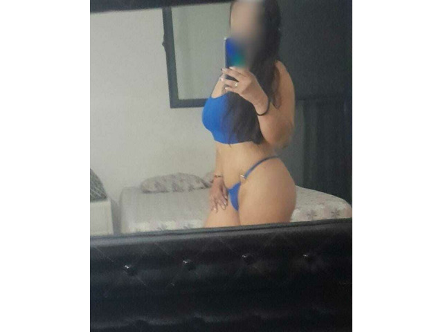 CHICA MUY EXTROVERTIDA Y ALEGRE