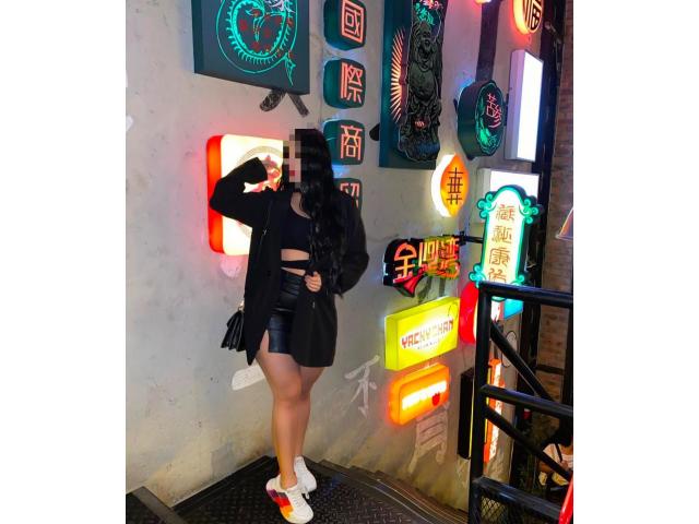 HERMOSA MUJER QUE TE ACOMPAÑARA EN ELDA