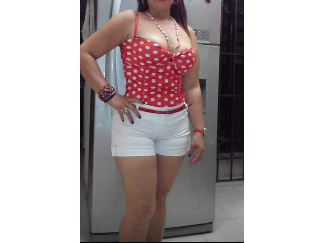 MADURITA LATINA RECIÉN LLEGADA