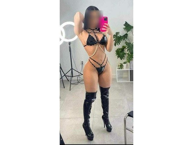 VALENTINA SEDUCTORA Y FIESTERA