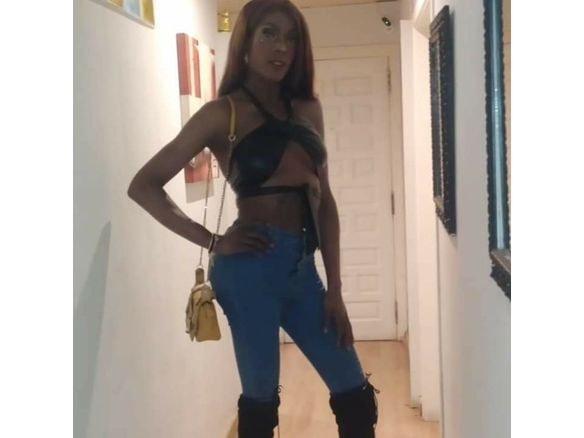 MORENA DE POLLA GRANDE