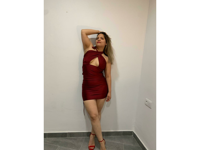 DANIELA RECIÉN LLEGADA A SEVILLA