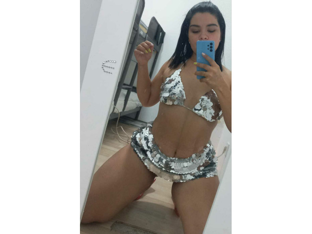 ME PONE CACHONDA VER SALIR LECHITA