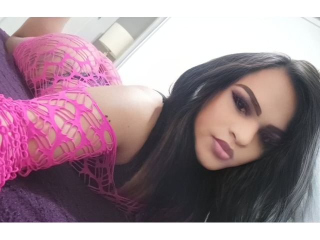 DESEO CHUPARTE TU POLLA