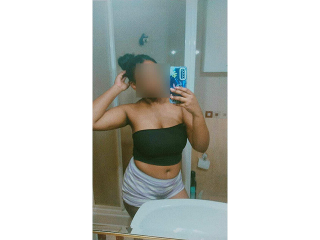 (L) BRITHANY JOVEN HERMOSA CON GANAS DE SEXO