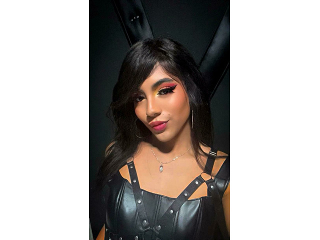 100%FEMENINA DE POLLA GRANDE