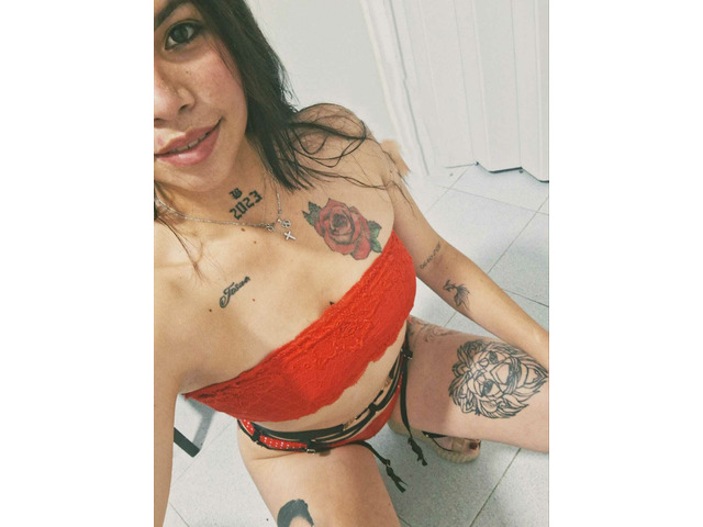 TU PUTITA DOMINANTE