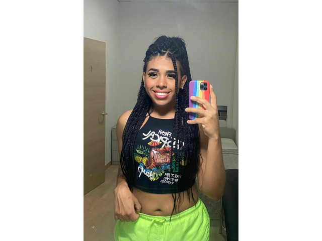 SOFIA, NIÑATA EXOTICA