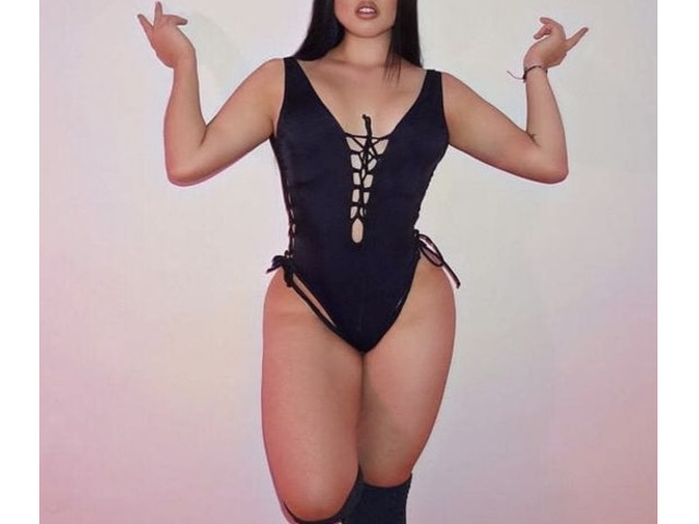 Body Body con Dos preciosas masajistas