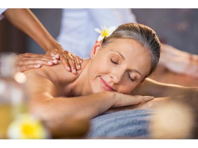 GRATIS A MUJERES MASAJES RELAX+ADELGAZANTE