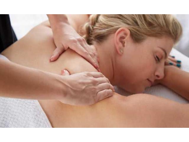 ADORO DAR A MUJERES MASAJES RELAX+CUNNILINGUS