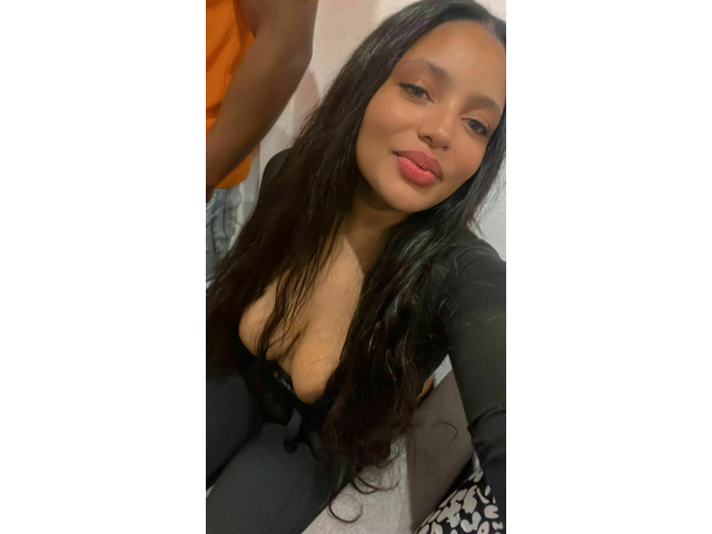 COMPAÑIA  PERFECTA CON MUJER TIERNA 