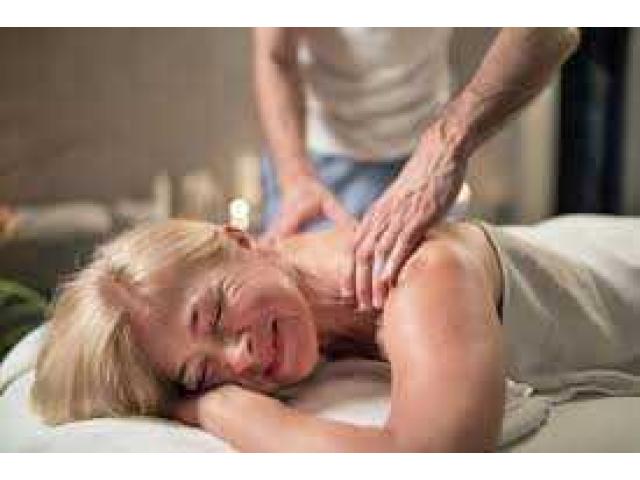 DOY A MUJERES MASAJES RELAJANTES+CUNNILINGUS