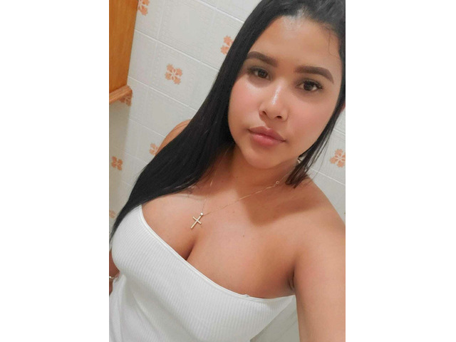 ADICTA A LAS POLLAS GORDAS