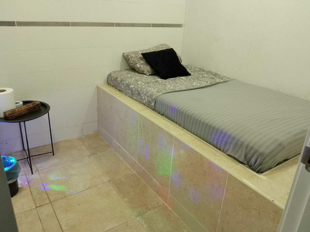 PLAZA DISPONIBLE PARA CHICAS