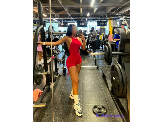 Amanda 21 años. Masaje deportivo